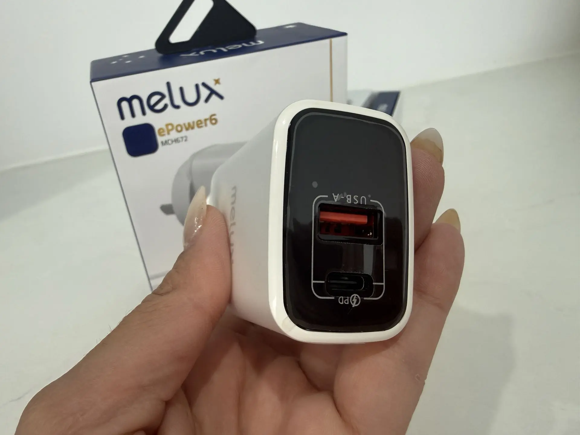 melux Wall Charger ePower 6 - In the box, photo 6